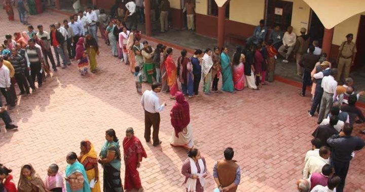 तीसरे चरण में यूपी की 10 सीटों का पूरा सियासी गणित