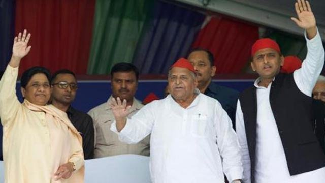 24 साल बाद माया-मुलायम ने साझा किया मंच, BSP सुप्रीमो बोलीं- BJP को नहीं बचा पाएगी चौकीदारी की नई नाटकबाजी