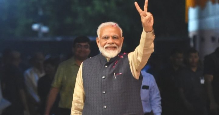 इस बहुमत का नकाब उतरना चाहिए !