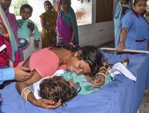 100 से ज़्यादा बच्चों की जान ले चुकी है चमकी बुखार